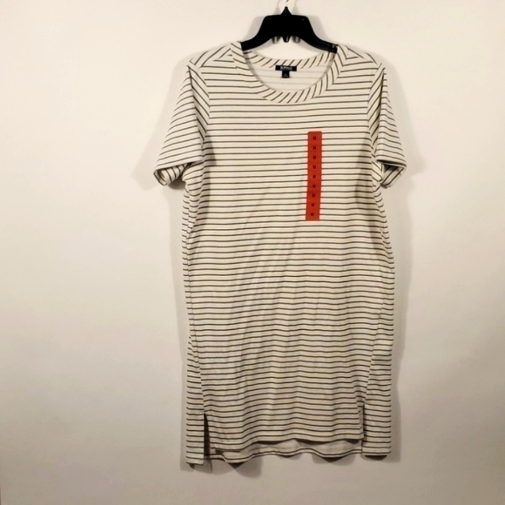 Trendy Green stripes Shaft dress Size Medium NWTG